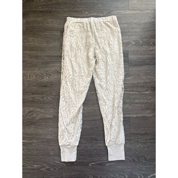 NWT Falcon & Bloom x Gold Hawk Cream Lace Pants Size Small - Picture 2 of 4